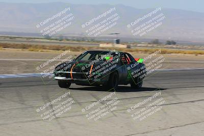 media/Oct-01-2022-24 Hours of Lemons (Sat) [[0fb1f7cfb1]]/10am (Front Straight)/